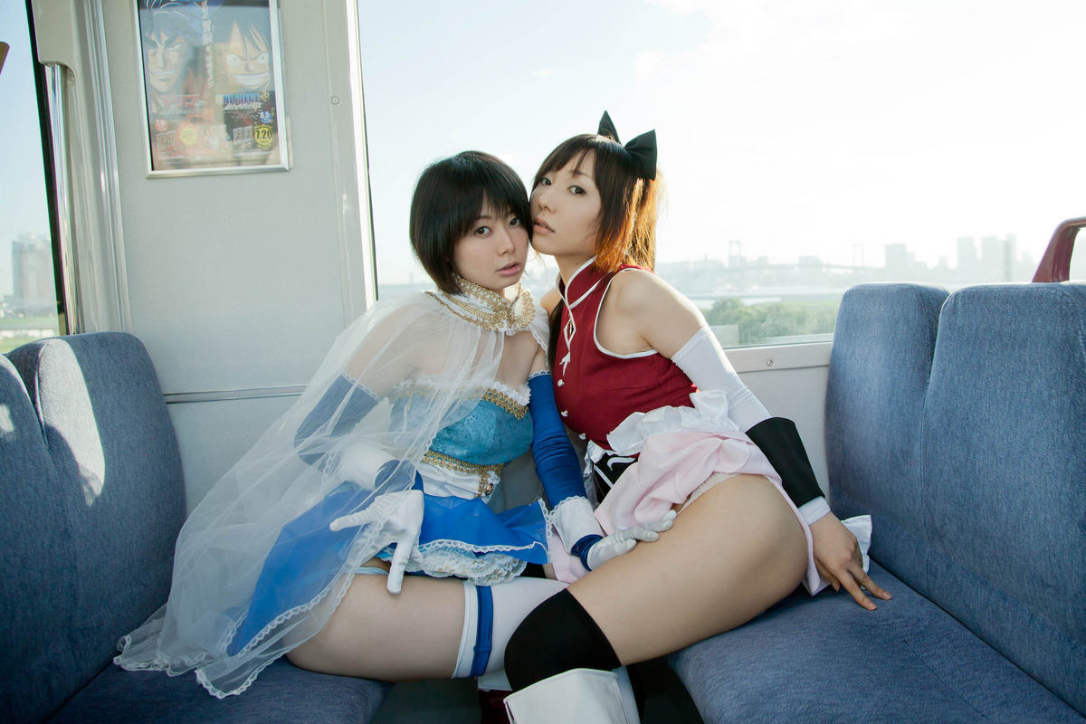 (C80) (コスプレ)   Sayaka and Kyoko  CosPlay制服诱惑套图